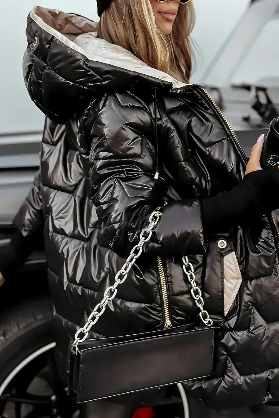 Renata™ | La chaqueta esencial que define el estilo invernal.