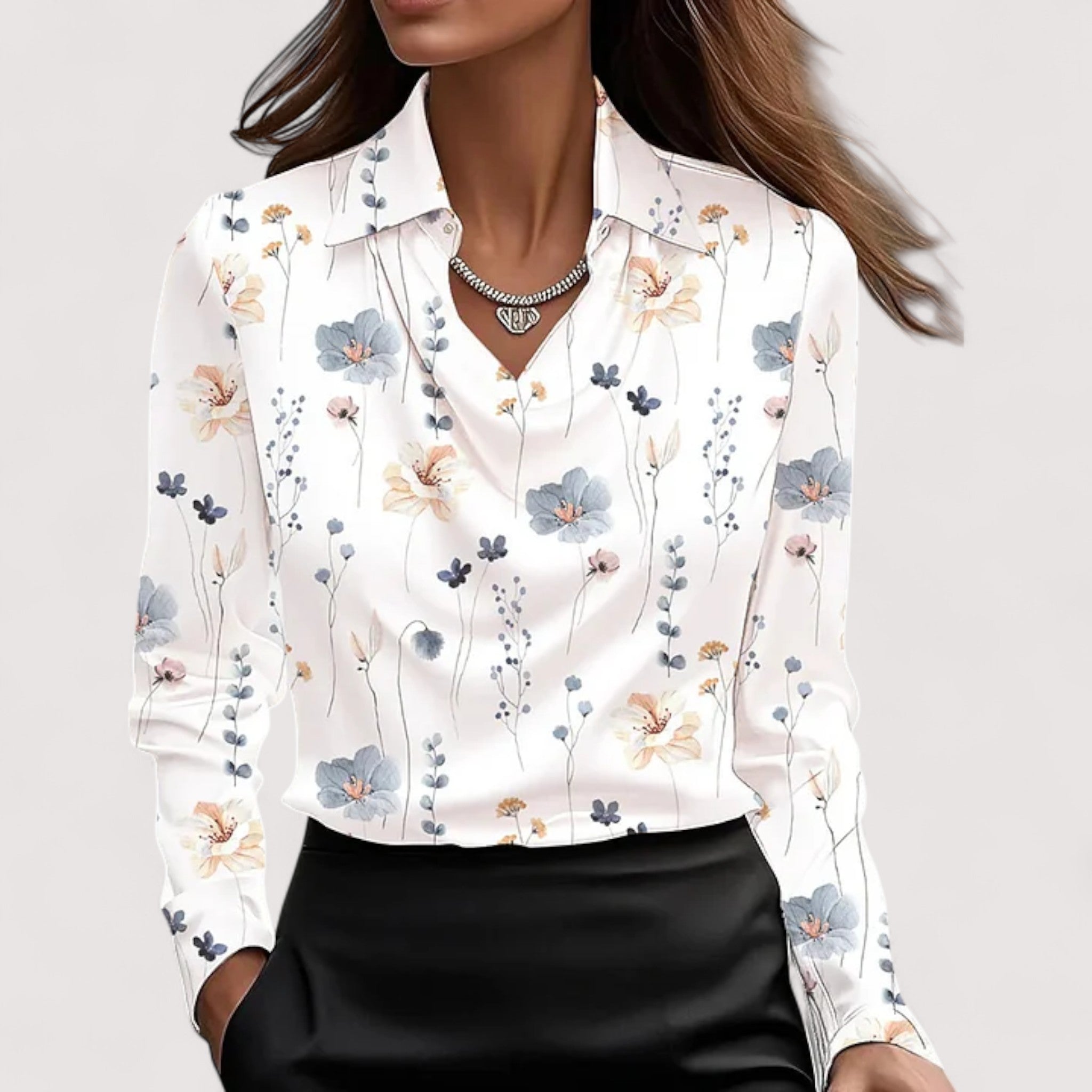 Charlotte™ | Top satinado con escote en V